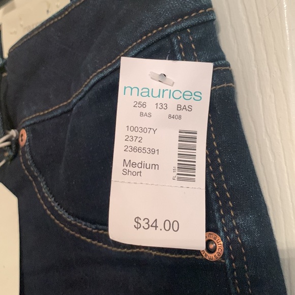 Maurice’s high rise jeggings, medium short size - Picture 3 of 5